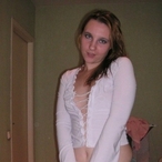 Sidra - Sites gay à Waltensburg/Vuorz Profil de Sidra, 22 ans, Sites gay à Waltensburg/Vuorz (Grisons)