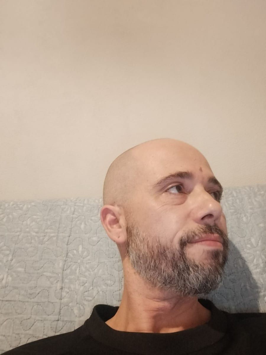 Birol - Sites gay à Zwillikon Profil de Birol, 38 ans, Sites gay à Zwillikon (Zurich)