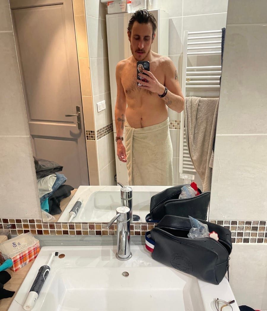Ouafi - Sites gay à Zwillikon Profil de Ouafi, 22 ans, Sites gay à Zwillikon (Zurich)